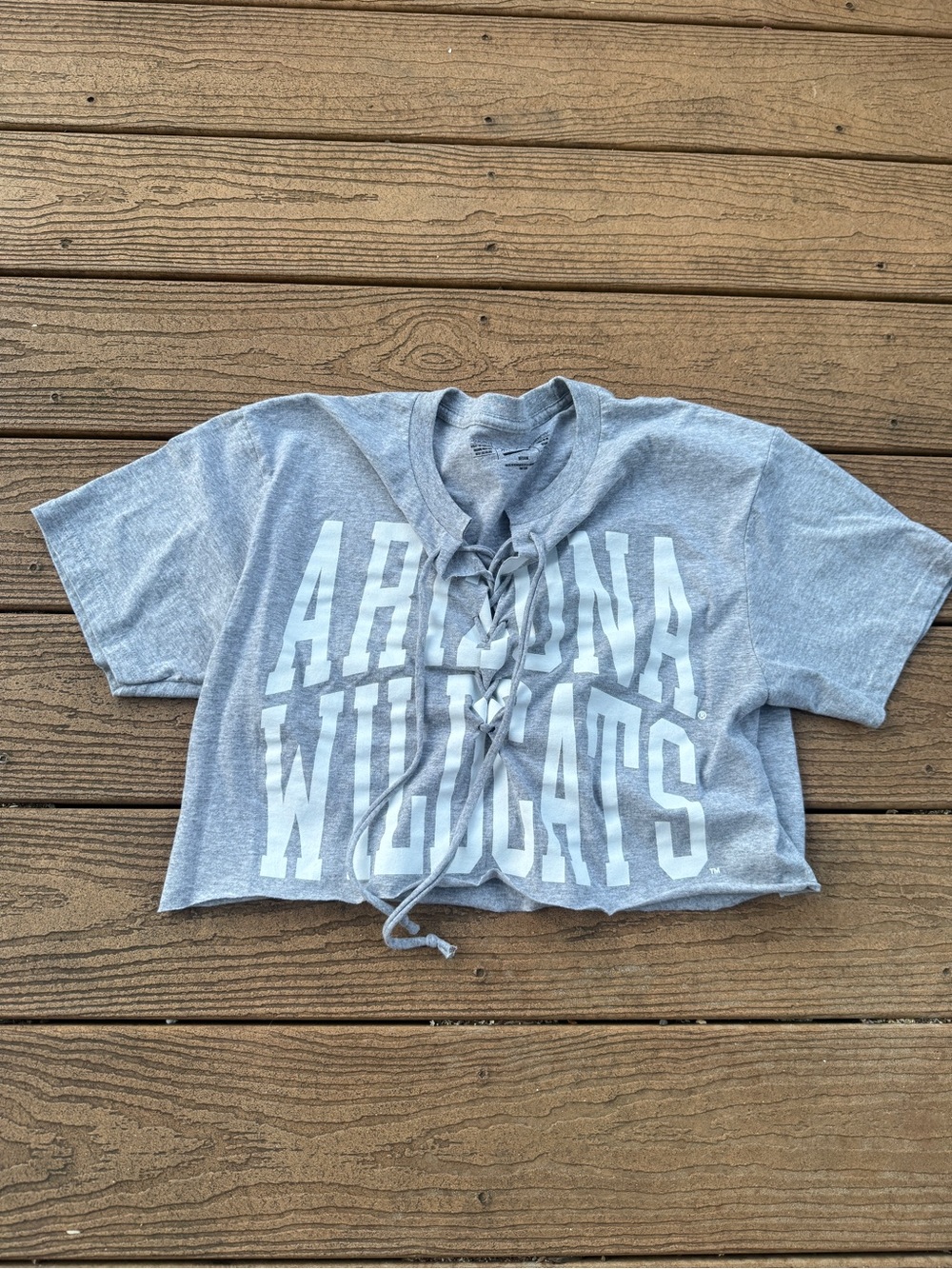 Arizona Wildcats Women's Gray Lace-Up Crop Tee